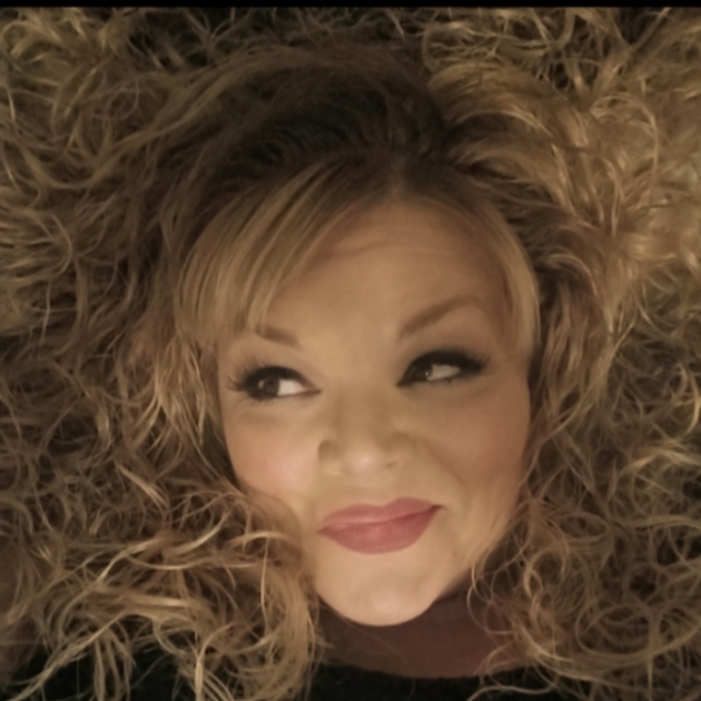 Meet your Posher, Bernardette